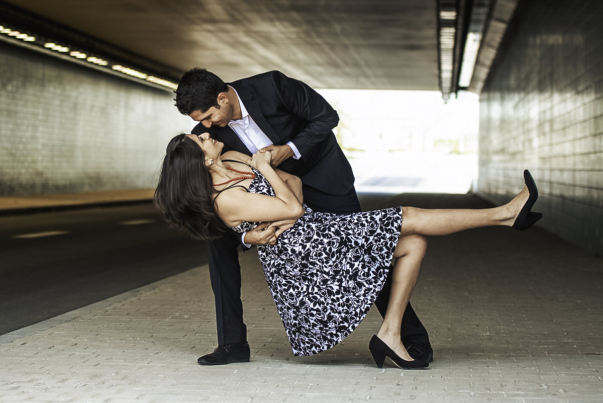 Photooneil photography engagement session Abu Dhabi UAE