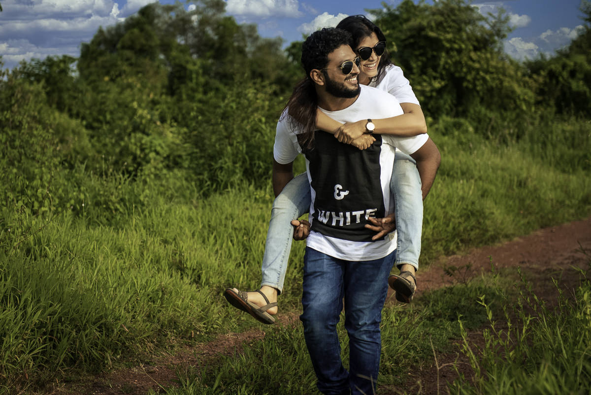 Photooneil photography engagement session Goa wedding Photographer